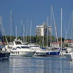 Apartment In With Terrace, Air Conditioning, Wifi, Dishwasher, Pool 4932-2