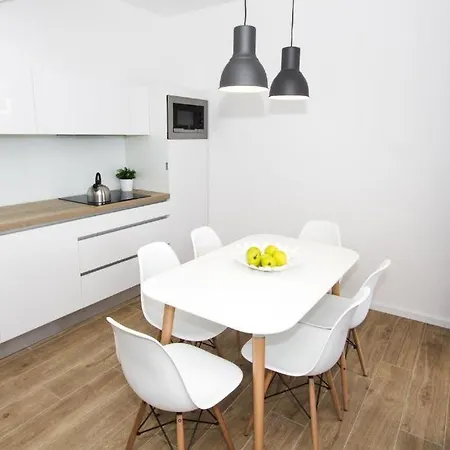 In With Terrace, Air Conditioning, Wifi, Dishwasher, Pool 4932-2 Vodice