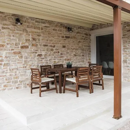 In With Terrace, Air Conditioning, Wifi, Dishwasher, Pool 4932-2