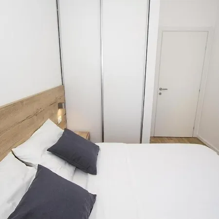 Apartment In With Terrace, Air Conditioning, Wifi, Dishwasher, Pool 4932-2
