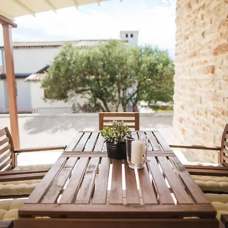 In With Terrace, Air Conditioning, Wifi, Dishwasher, Pool 4932-2 公寓 沃迪切