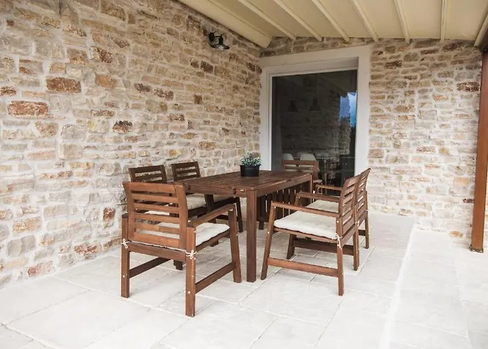 公寓 In With Terrace, Air Conditioning, Wifi, Dishwasher, Pool 4932-2 *