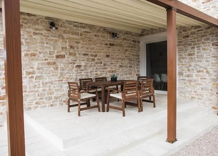 In With Terrace, Air Conditioning, Wifi, Dishwasher, Pool 4932-2