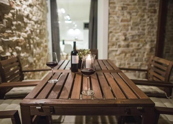 In With Terrace, Air Conditioning, Wifi, Dishwasher, Pool 4932-2