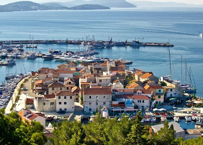 In With Terrace, Air Conditioning, Wifi, Dishwasher, Pool 4932-2 Apartamento