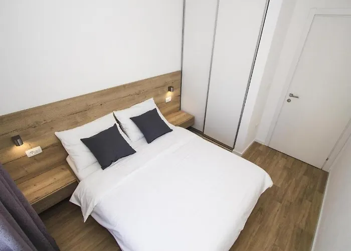 Apartamento In With Terrace, Air Conditioning, Wifi, Dishwasher, Pool 4932-2 *