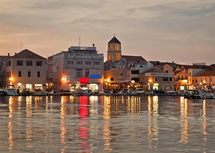 Apartamento In With Terrace, Air Conditioning, Wifi, Dishwasher, Pool 4932-2 Vodice